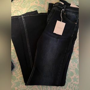 Kancans size 11/29 flared leg. Brand new